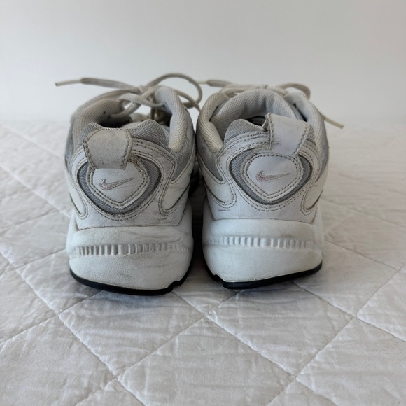 Nike Xccelerator TR Running Shoes White Silver Pink 903047-064 2006 VTG 10W - Picture 3 of 12